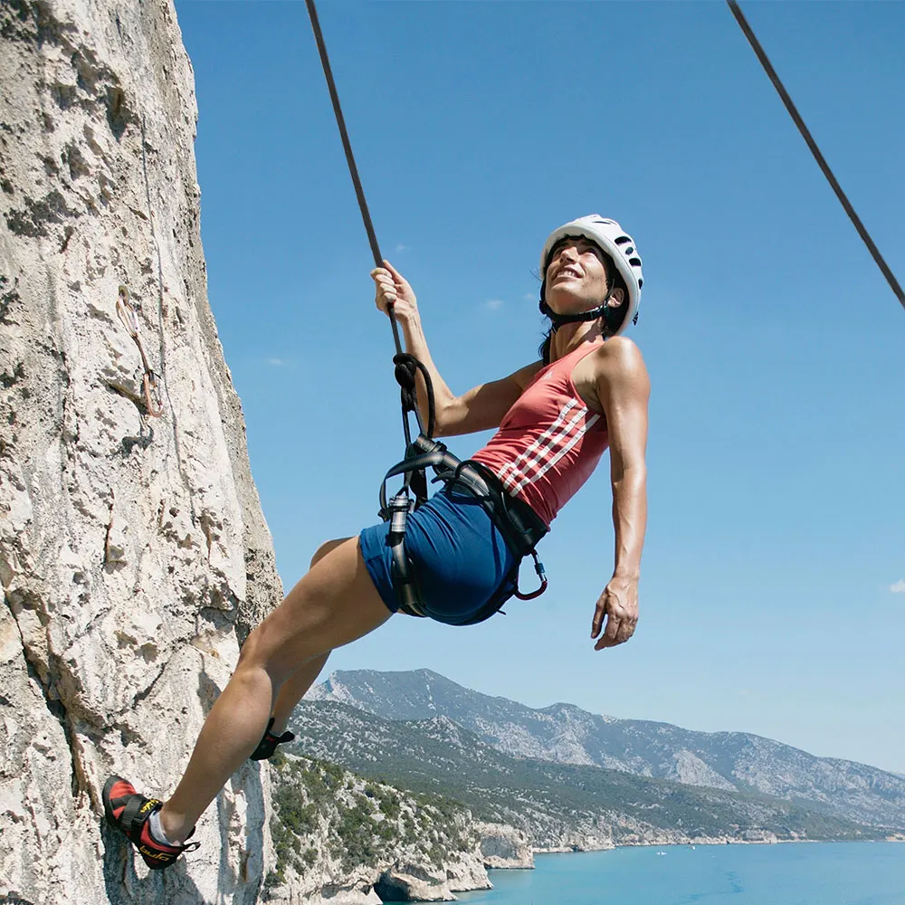 Outdoor Rock Climbing Rope Home Fire Emergency Escape Rope Multifunctional Heavy Duty Rope For Hiking Caving Camping Safety Rope
Outdoor Rock Climbing Rope Home Fire Emergency Escape Rope Multifunctional Heavy Duty Rope For Hiking Caving Camping Safety Rope