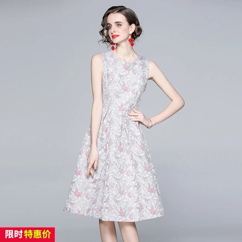 2021 new women dress mall counter women's quality waist-length color sleeveless vest jacal dress girl
2021 new women dress mall counter women's quality waist-length color sleeveless vest jacal dress girl