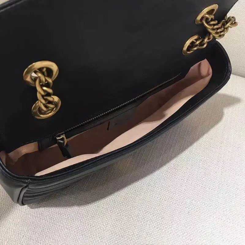 Hot Selling !!!2020 new fashion women handbag with good quality marmont bags free shipping
Hot Selling !!!2020 new fashion women handbag with good quality marmont bags free shipping