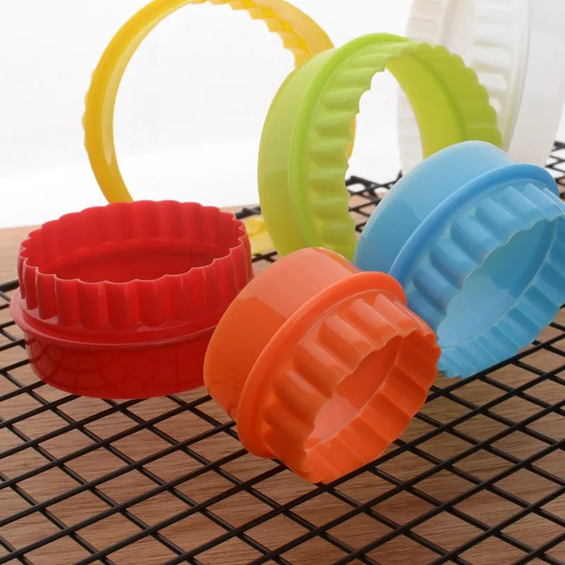 6pcs Plactic Round Molds Kitchen Gadgets Cutter Maker Cookie Pastry Wrapper Dough Cutting Tool Cake Cutting Molds 2021
6pcs Plactic Round Molds Kitchen Gadgets Cutter Maker Cookie Pastry Wrapper Dough Cutting Tool Cake Cutting Molds 2021