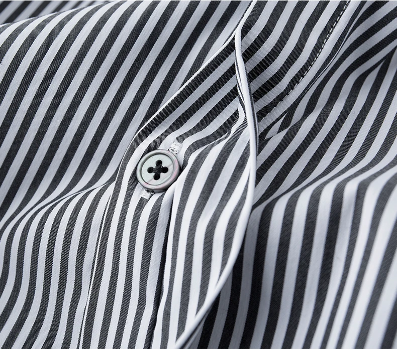 Letter Embroidery Male Shirts Luxury Silky Stripe Long Sleeve Casual Mens Dress Shirts Fashion Slim Fit Party Man Shirts
Letter Embroidery Male Shirts Luxury Silky Stripe Long Sleeve Casual Mens Dress Shirts Fashion Slim Fit Party Man Shirts