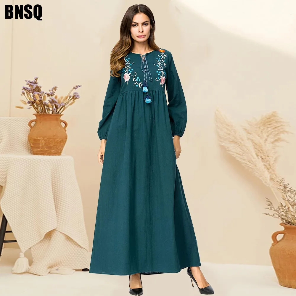 BNSQ Embroidered Long Muslim Evening Dress Caftan Morocain Kaftan Djelaba Femme Islamic Clothing Dubai Arabic Maxi Pakistani
BNSQ Embroidered Long Muslim Evening Dress Caftan Morocain Kaftan Djelaba Femme Islamic Clothing Dubai Arabic Maxi Pakistani