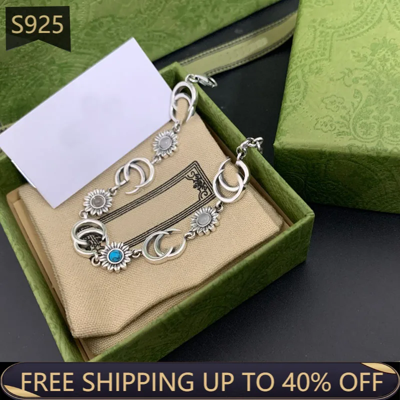 G Bracelet Light Luxury Brand Jewelry 925 Sterling Silver Flower Shape Fashion Ladies Bracelet Wedding Banquet Party Purpose
G Bracelet Light Luxury Brand Jewelry 925 Sterling Silver Flower Shape Fashion Ladies Bracelet Wedding Banquet Party Purpose