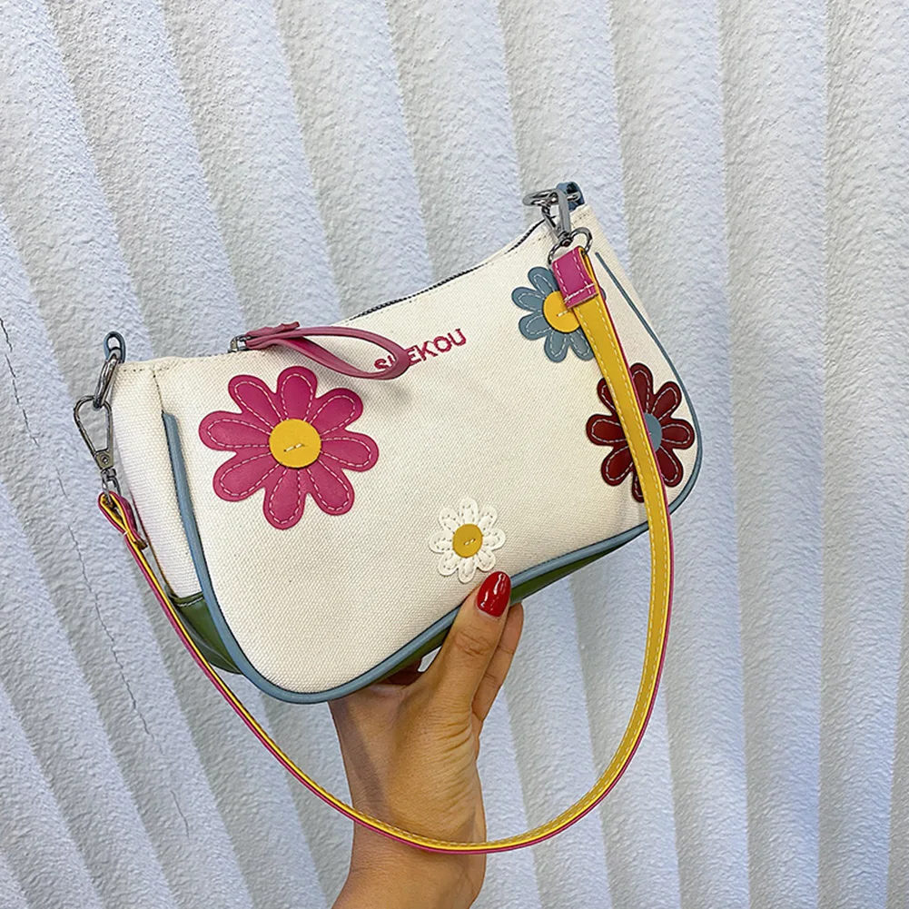 Fashion Flower Patchwork Shoulder Bags For Women Contrast Color Canvas Underarm Bag Casual All-match Ladies Small Handbags Purse 
Fashion Flower Patchwork Shoulder Bags For Women Contrast Color Canvas Underarm Bag Casual All-match Ladies Small Handbags Purse