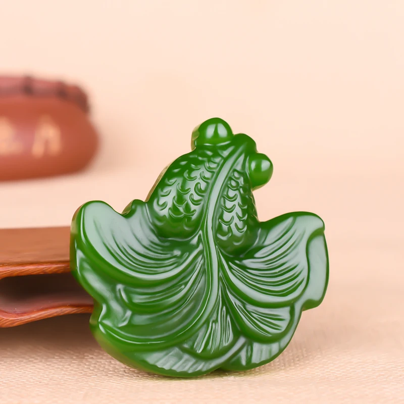 Hand-Carved Goldfish Natural Green Jade Pendant Necklace Chinese Charm Jewelry Fashion Accessories Amulet for Men Women Gifts
Hand-Carved Goldfish Natural Green Jade Pendant Necklace Chinese Charm Jewelry Fashion Accessories Amulet for Men Women Gifts