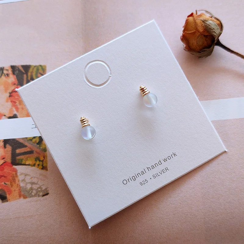 New Ins Unusual Funny Nightclub Light bulb Earrings Transparent Bulb Drop Earrings For Women Girls Fashion Party Jewelry
New Ins Unusual Funny Nightclub Light bulb Earrings Transparent Bulb Drop Earrings For Women Girls Fashion Party Jewelry