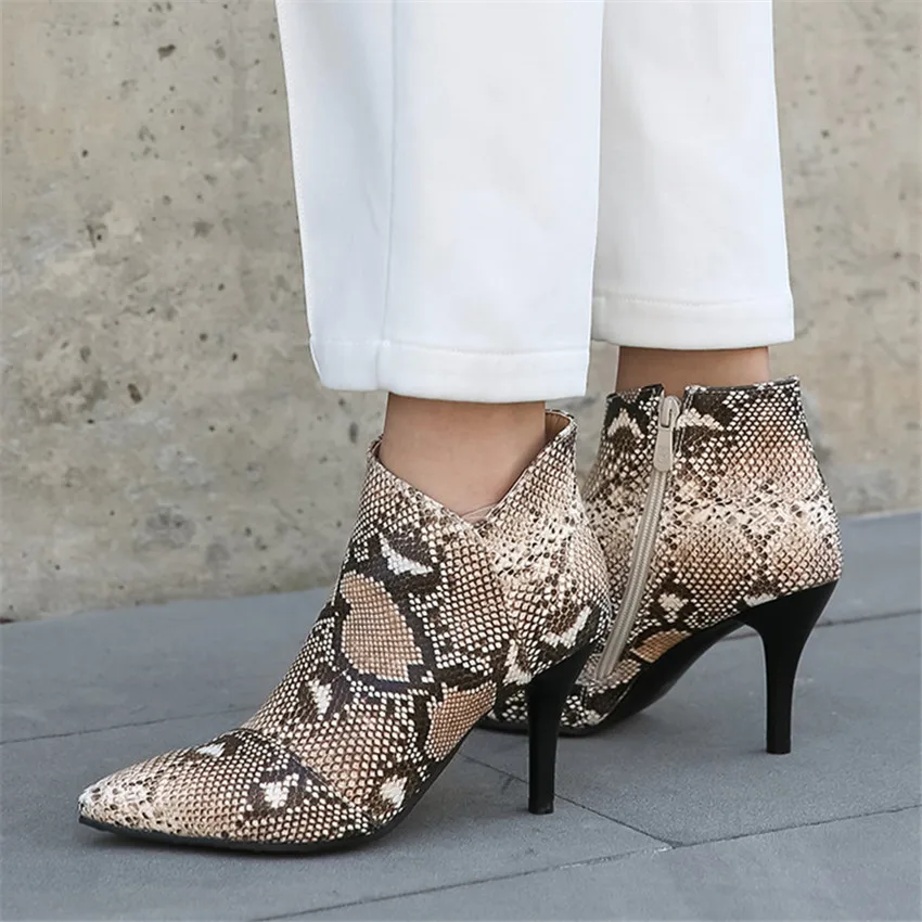 Winter Spring Autumn High Heel Ankle Boots Women Short Boots Woman Martin Shoes Botas Muje Small Big Size 32 - 48
Winter Spring Autumn High Heel Ankle Boots Women Short Boots Woman Martin Shoes Botas Muje Small Big Size 32 - 48