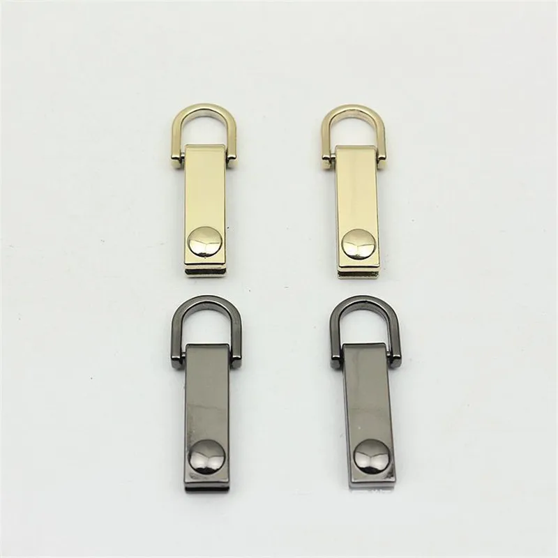20pcs 48mm Handbag Metal Buckles Bag Side Clip Connector Decorative Buckle Shoulder Strap Ring Buckle Hardware DIY Accessories
20pcs 48mm Handbag Metal Buckles Bag Side Clip Connector Decorative Buckle Shoulder Strap Ring Buckle Hardware DIY Accessories