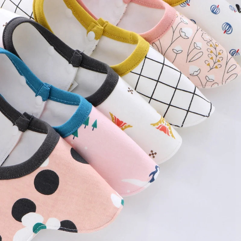 2020 Brand New Infant Baby 360 Degrees Rotating Infant Baby Bibs Cute Print Cotton Saliva Towel Baby Bibs123
2020 Brand New Infant Baby 360 Degrees Rotating Infant Baby Bibs Cute Print Cotton Saliva Towel Baby Bibs123