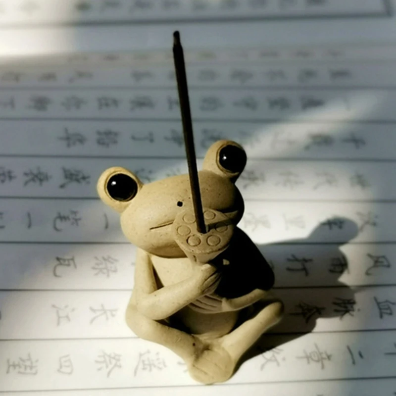 Handmade Ceramic Frog Stick Incense Burner Holder Small Frog Incense Lotus Leaf Tray Incense Holder Frog with Tray 
Handmade Ceramic Frog Stick Incense Burner Holder Small Frog Incense Lotus Leaf Tray Incense Holder Frog with Tray