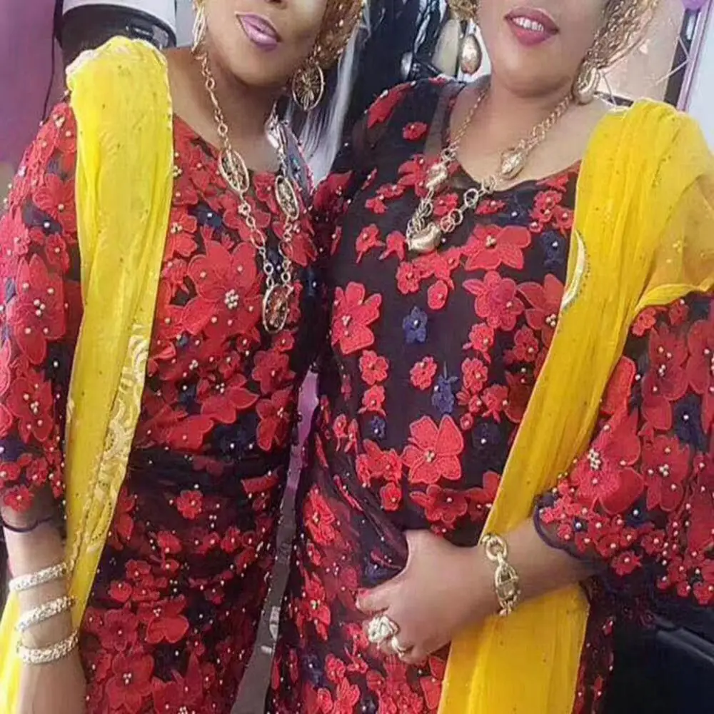 Wholsale Price African Quality Gold Line Flowers Designs French Tulle Beads Lace Fabrics Materials Sewing For Wedding Dress
Wholsale Price African Quality Gold Line Flowers Designs French Tulle Beads Lace Fabrics Materials Sewing For Wedding Dress