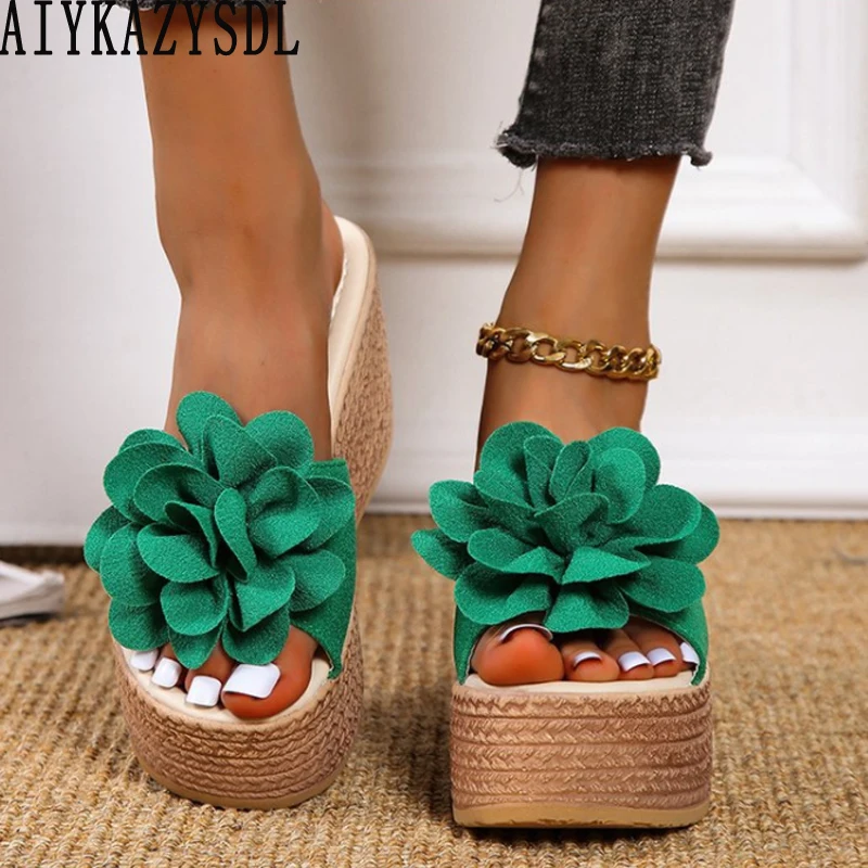 AIYKAZYSDL Women Bohemia Shoes Summer Flower Platform Wedge Heel Slides Mules Outdoor Slippers Women's Open Toe Shoes Plus Size
AIYKAZYSDL Women Bohemia Shoes Summer Flower Platform Wedge Heel Slides Mules Outdoor Slippers Women's Open Toe Shoes Plus Size