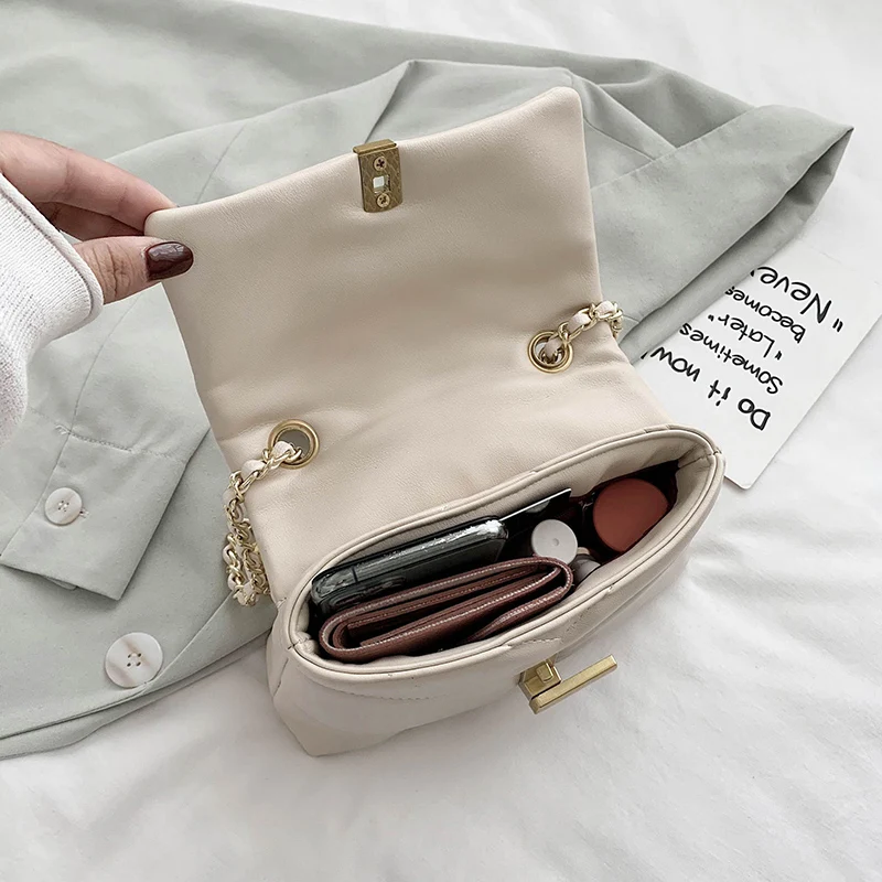 Women Small Chain Shoulder Bags Female PU Leather Crossbody Bag 2021 Fashion Thread Handbags Ladies Solid Color Flap Bag XA780H
Women Small Chain Shoulder Bags Female PU Leather Crossbody Bag 2021 Fashion Thread Handbags Ladies Solid Color Flap Bag XA780H