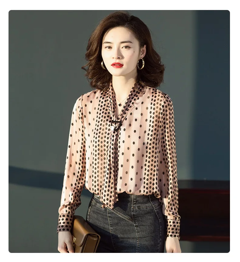 Women Blouses 2020 Fashion Bow Collar Office Chiffon Shirt Leisure Blouse Shirt Fashion Polka Dots Chiffon Blouse Long Sleeve
Women Blouses 2020 Fashion Bow Collar Office Chiffon Shirt Leisure Blouse Shirt Fashion Polka Dots Chiffon Blouse Long Sleeve