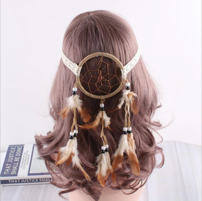 Headband Feather Dreamcatcher Headdress, Boho Feather Headwear Feather Headpiece Peacock Feather Festival Hair Band 1Pcs
Headband Feather Dreamcatcher Headdress, Boho Feather Headwear Feather Headpiece Peacock Feather Festival Hair Band 1Pcs