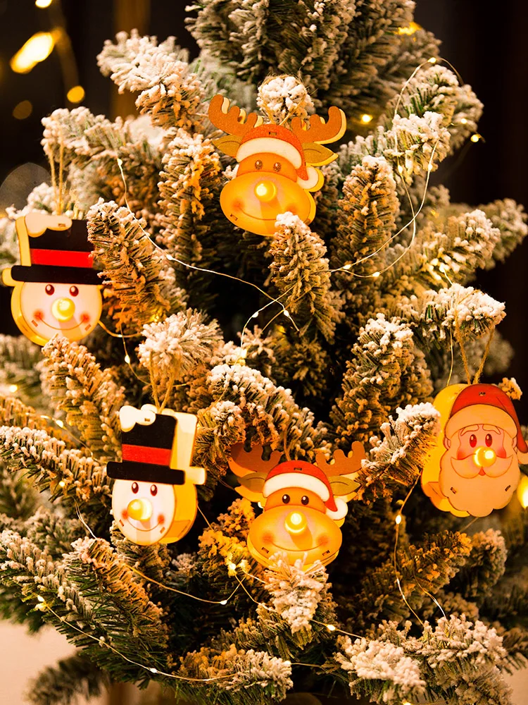 Christmas Ornaments Luminous Small Gifts Deer Creative Mini Snowmen with Lights Old People Tree Pendants
Christmas Ornaments Luminous Small Gifts Deer Creative Mini Snowmen with Lights Old People Tree Pendants