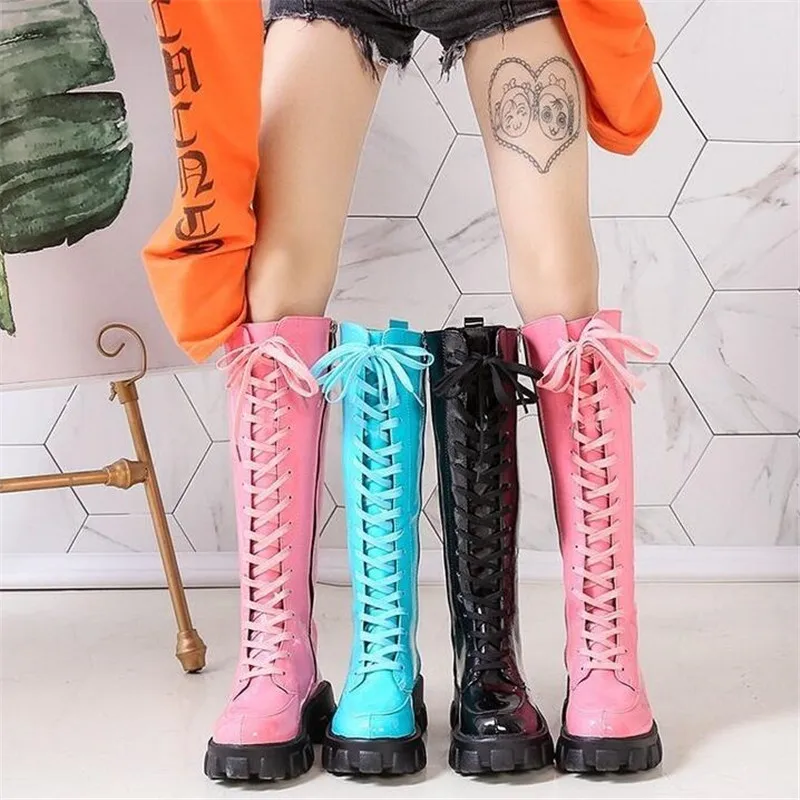 2020 new knight boots women's inner heightening front lace high boots patent leather fashion women's boots thigh high flat boots
2020 new knight boots women's inner heightening front lace high boots patent leather fashion women's boots thigh high flat boots