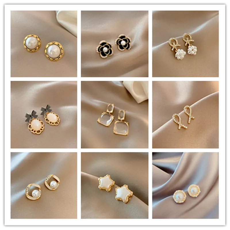 2021 Fashion Girls Party Gifts Earrings Ear Cuffs Earrings Women's Earrings Stud Earring Wedding Pendant Jewelry Pearl Earrings
2021 Fashion Girls Party Gifts Earrings Ear Cuffs Earrings Women's Earrings Stud Earring Wedding Pendant Jewelry Pearl Earrings