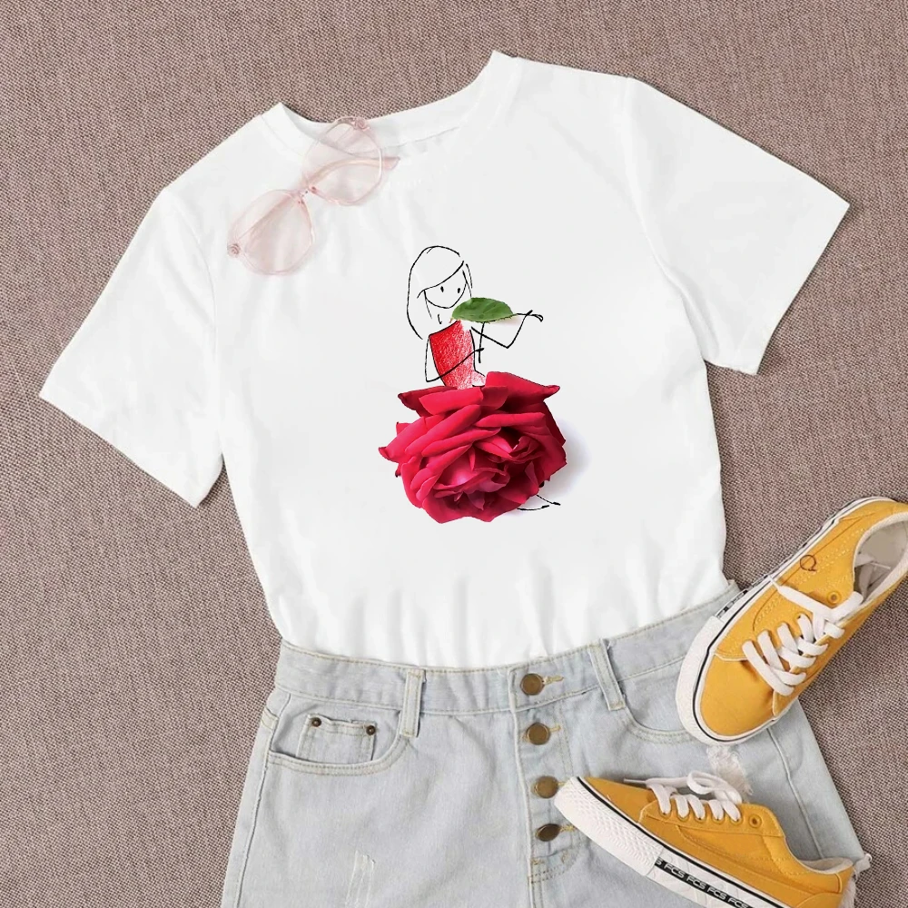 Rose Flower Girl Aesthetic Violin Art Tee shirt Fashion Design Women T-shirts Summer Harajuku Vogue Tshirt European style
Rose Flower Girl Aesthetic Violin Art Tee shirt Fashion Design Women T-shirts Summer Harajuku Vogue Tshirt European style