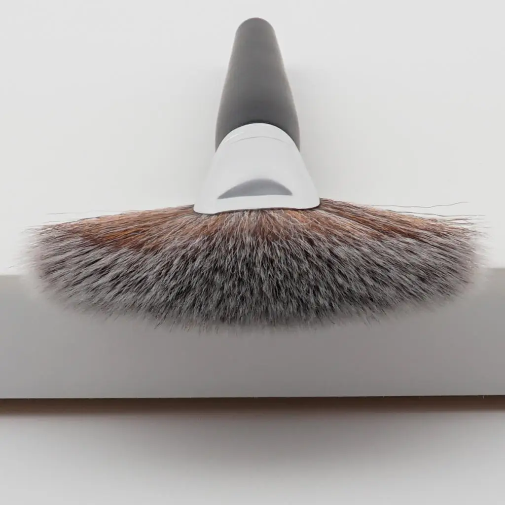 Профессиональная Веерная Кисть для макияжа, пудра, основа для румян, контур, деревянная кисть, инструмент
Профессиональная Веерная Кисть для макияжа, пудра, основа для румян, контур, деревянная кисть, инструмент