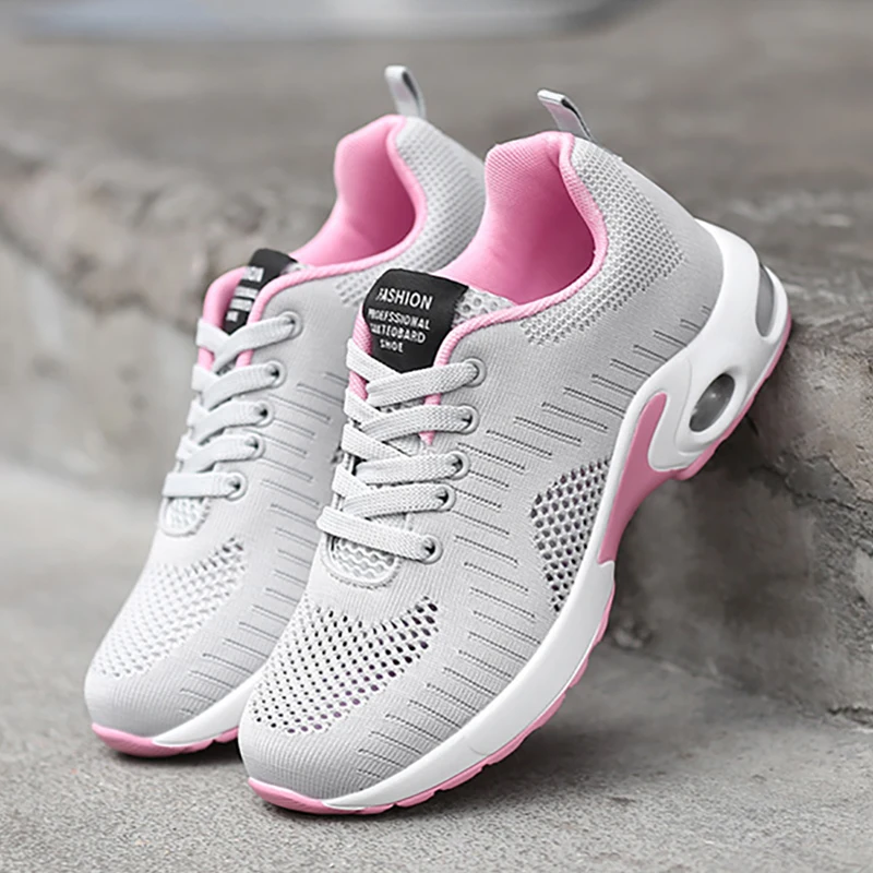 Women's Spring And Autumn Mesh Fly Weaving Running Shoes Pu Breathable Casual Shoes Thick Bottom Lace Up Solid Color Sneakers
Women's Spring And Autumn Mesh Fly Weaving Running Shoes Pu Breathable Casual Shoes Thick Bottom Lace Up Solid Color Sneakers