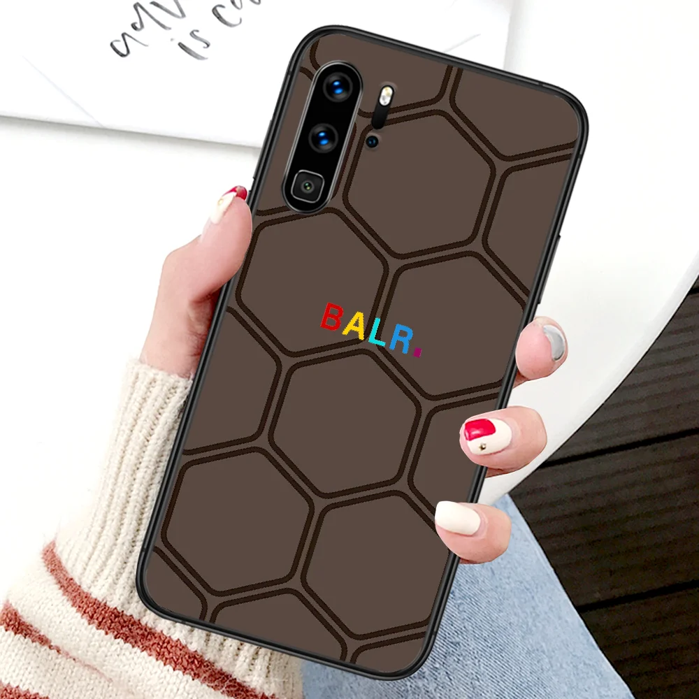 BALR Luxury Brand Phone Case For Huawei P Mate Smart 10 20 30 40 Lite Z 2019 Pro black Back Pretty Shell Luxury Coque 3D Funda
BALR Luxury Brand Phone Case For Huawei P Mate Smart 10 20 30 40 Lite Z 2019 Pro black Back Pretty Shell Luxury Coque 3D Funda