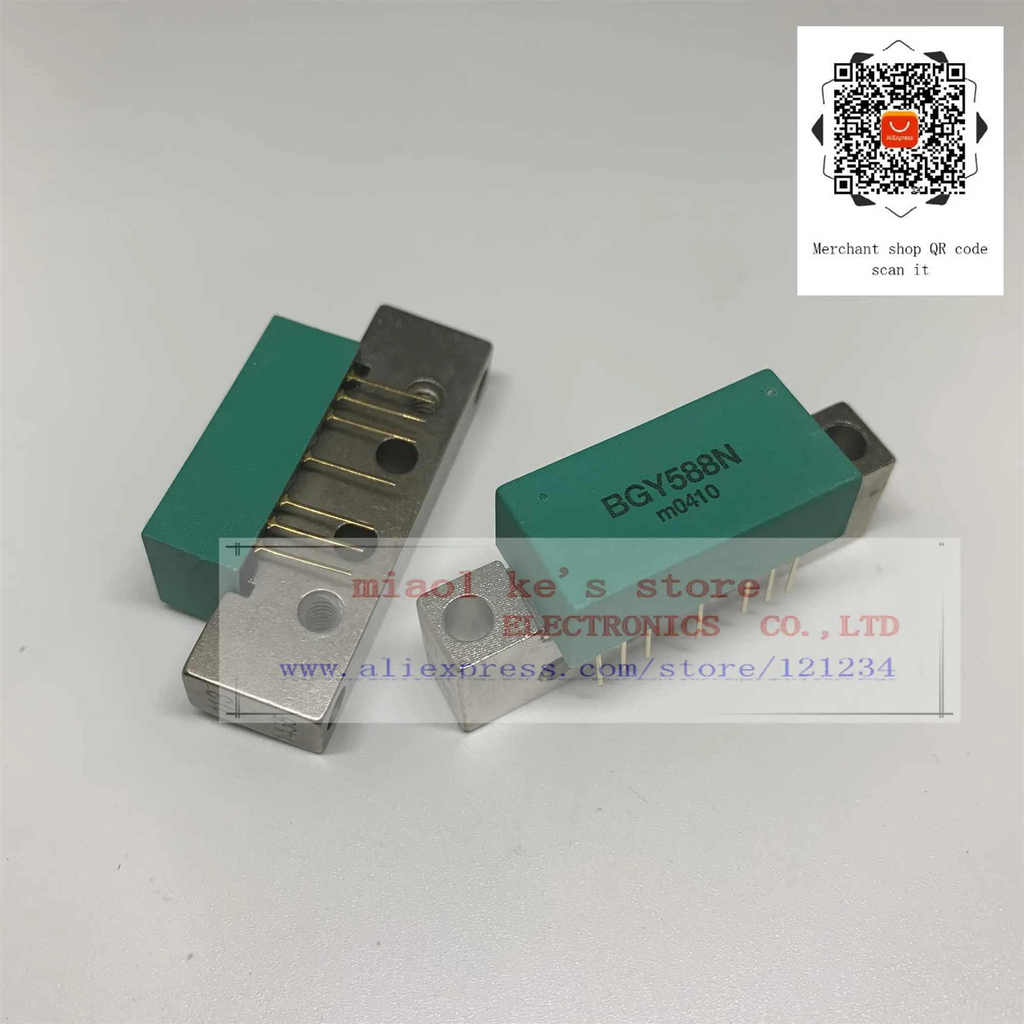 100% оригинал: BGY588N bgy588n - IC двухтактный усилитель 34 дБ 550 мгц SOT115J. Модуль усилителя кабельного телевидения
100% оригинал: BGY588N bgy588n - IC двухтактный усилитель 34 дБ 550 мгц SOT115J. Модуль усилителя кабельного телевидения
