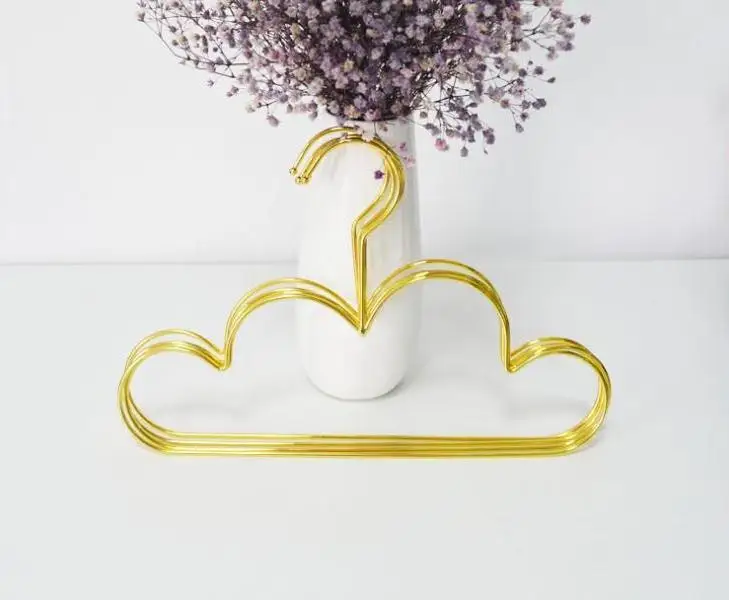 Gold Cloud Hanger Children Baby Clothes Rack Metal Hanging Clothes Hanger For Kids Closet Organization Wholesale
Gold Cloud Hanger Children Baby Clothes Rack Metal Hanging Clothes Hanger For Kids Closet Organization Wholesale