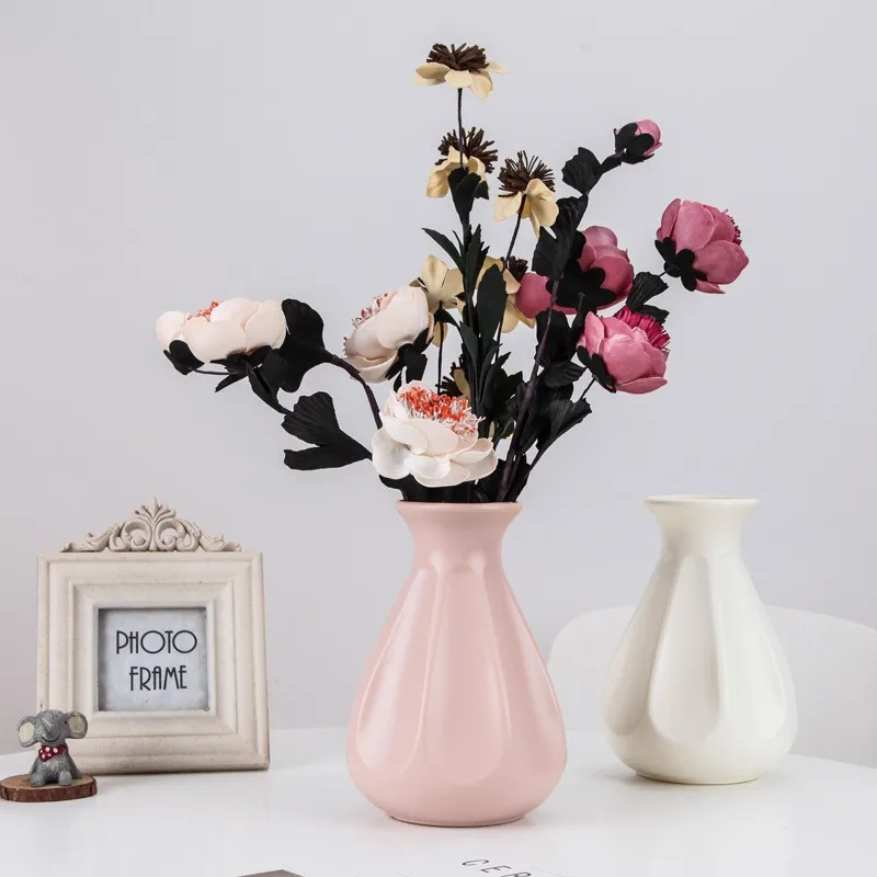 Imitation Ceramic Vase Creative Nordic Plastic Small Vase Living Room Decoration Vase Hydroponic Creative Vase Wholesale
Imitation Ceramic Vase Creative Nordic Plastic Small Vase Living Room Decoration Vase Hydroponic Creative Vase Wholesale