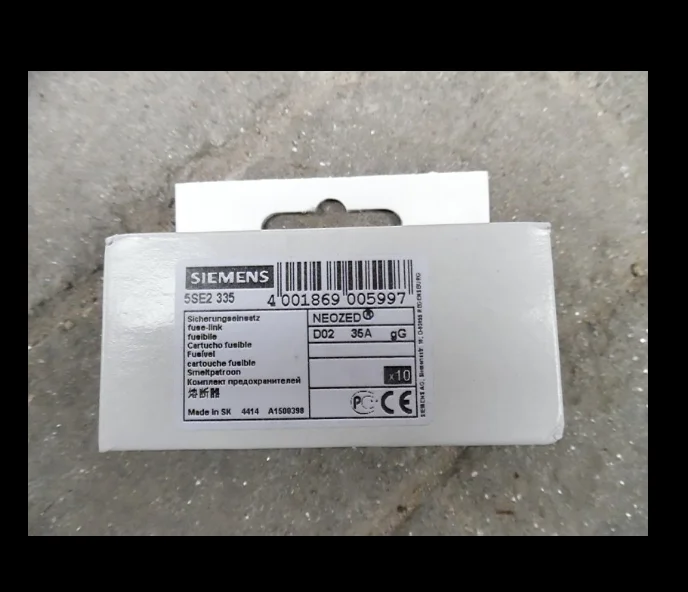 1PC NEW Siemens 5SE2 335 Fuse 35A 400VAC 5SE2335 free shipping - купить по выгодной цене |