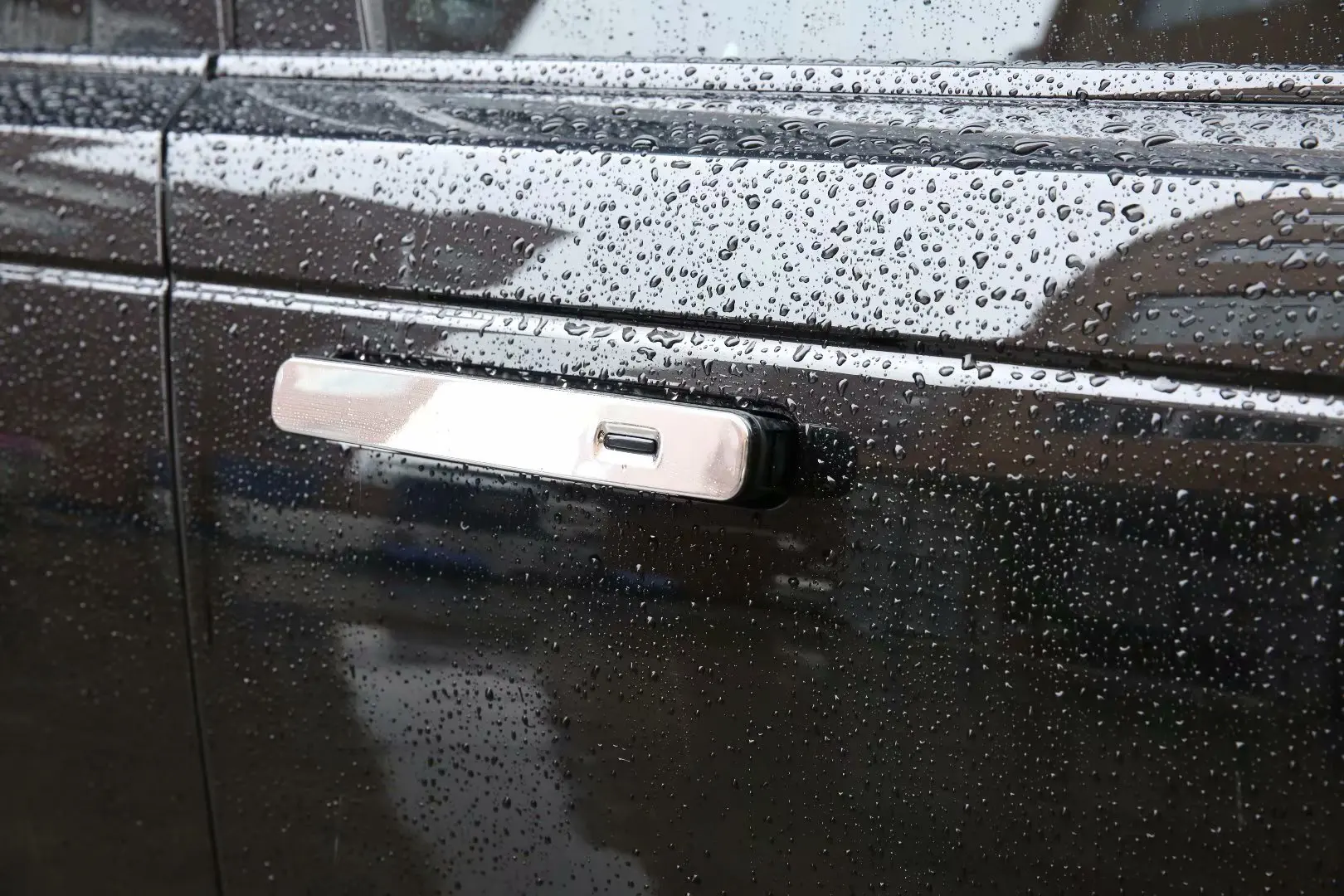 АБС-пластик хром Наружная ручка двери автомобиля накладка украшения автомобильные аксессуары подходят для Ленд Ровер Range Rover велар (Land Rover Range Rover 2017 2018
АБС-пластик хром Наружная ручка двери автомобиля накладка украшения автомобильные аксессуары подходят для Ленд Ровер Range Rover велар (Land Rover Range Rover 2017 2018
