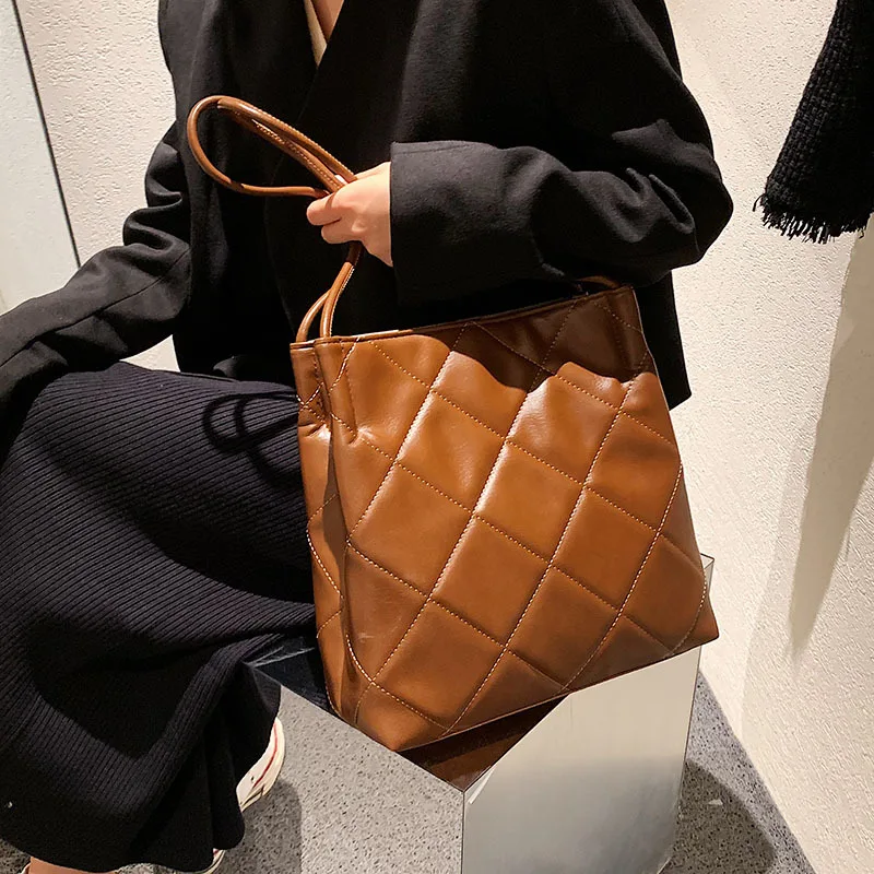 

Retro Soft PU Big Tote for Women Large-capacity Handbags Desiger Brand Shoulder Bag Ladies Shopper Casual Underarm Bags 2022 New