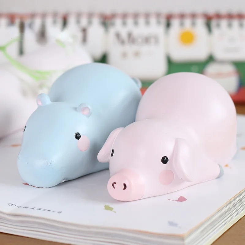 Mini cartoon doll hippo pig figurine resin crafts home accessories garden home decoration cute children birthday gifts
Mini cartoon doll hippo pig figurine resin crafts home accessories garden home decoration cute children birthday gifts