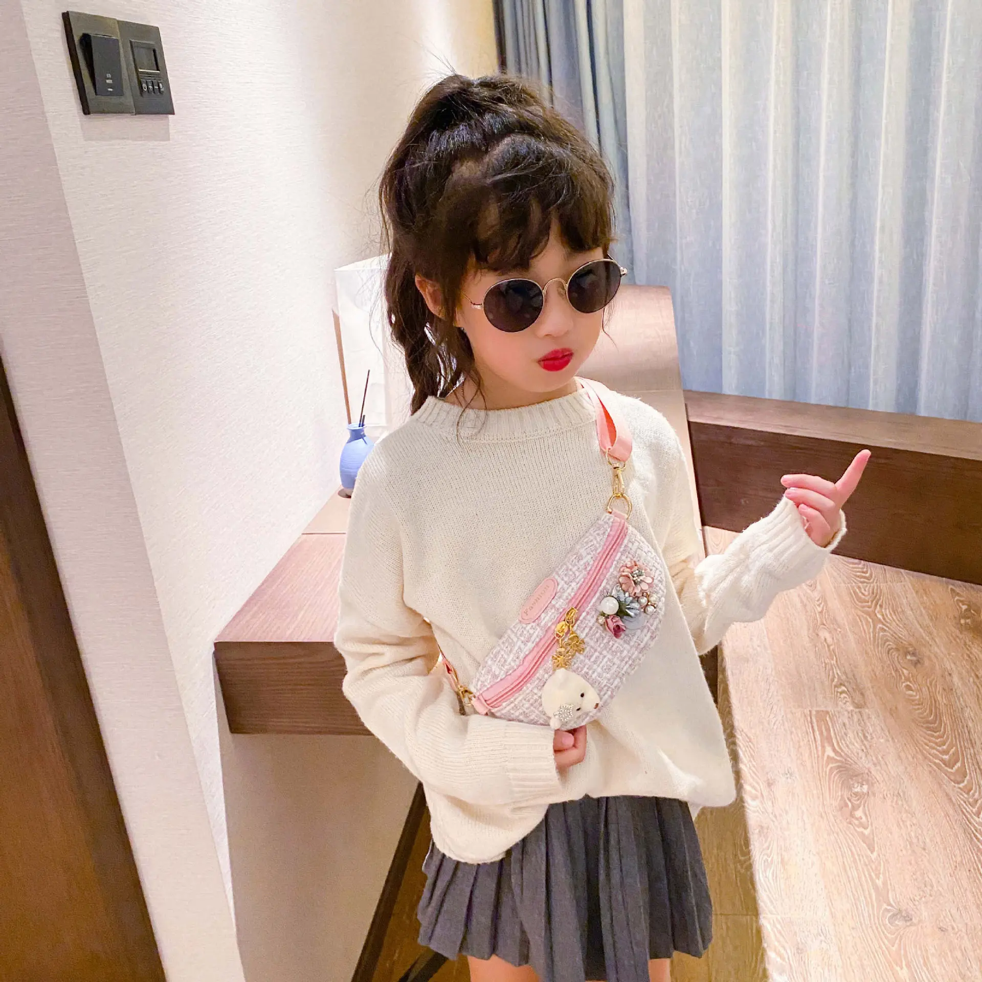 Kids Messenger Bags Fashion Girls Shoulder Bags Cartoon Children Chest Bags Cute Baby Crossbody Bags Plush Doll Infant Handbags
Kids Messenger Bags Fashion Girls Shoulder Bags Cartoon Children Chest Bags Cute Baby Crossbody Bags Plush Doll Infant Handbags