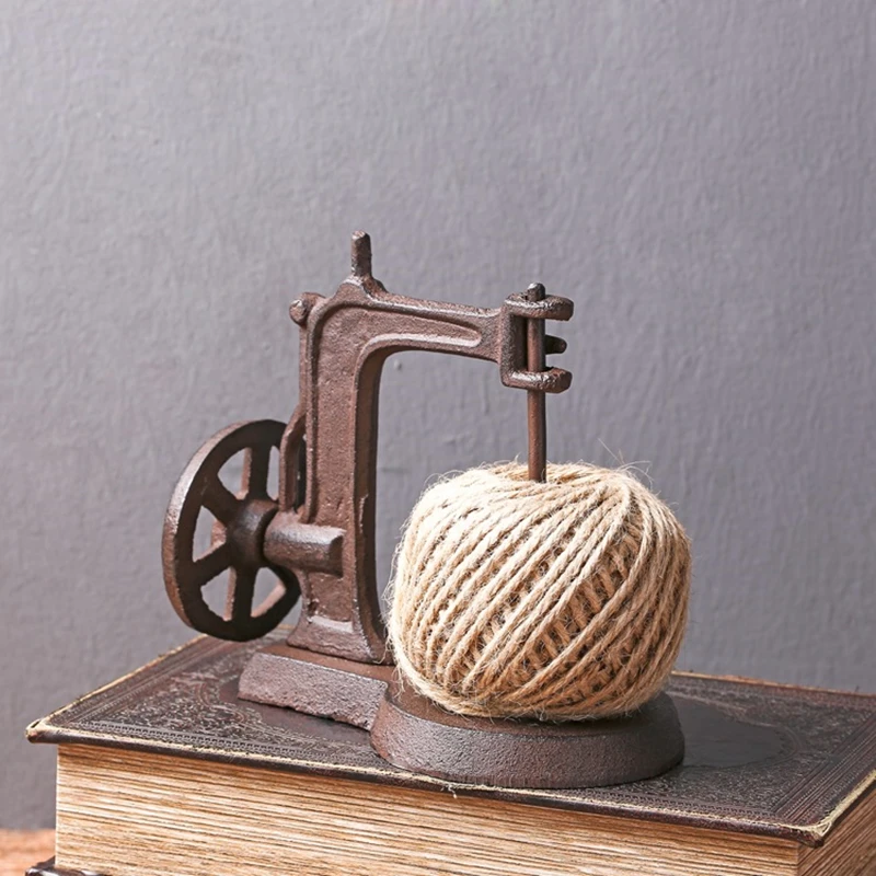 16cm Iron Sewing Machine Rope Winder Figurines American Country Window Display Props Decoration Ornaments Retro Nostalgia
16cm Iron Sewing Machine Rope Winder Figurines American Country Window Display Props Decoration Ornaments Retro Nostalgia