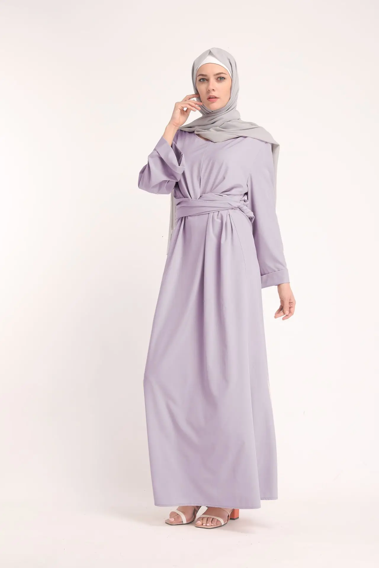 Dubai Arabic Muslim Abaya Dress Women Turkey Moroccan Kaftan Bandage Maxi Vestidos Lace-up Robe Caftan Islamic Clothing Musulman
Dubai Arabic Muslim Abaya Dress Women Turkey Moroccan Kaftan Bandage Maxi Vestidos Lace-up Robe Caftan Islamic Clothing Musulman