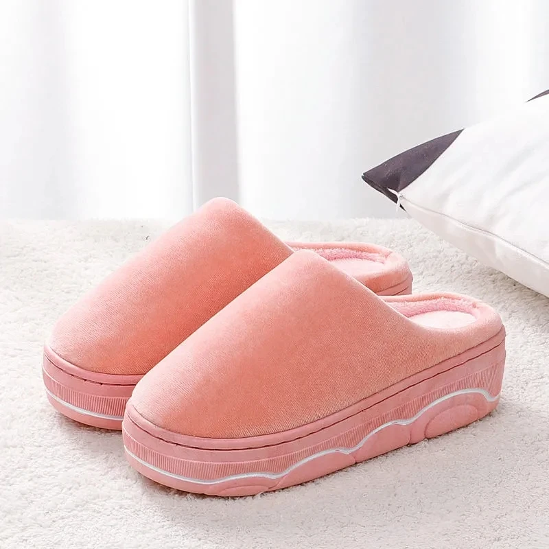 2021 New Platform Home Cotton Slippers For Women Concise Thick-soled High-heeled Plush Indoor Outdoor Warm Fuzzy Slipers Female
2021 New Platform Home Cotton Slippers For Women Concise Thick-soled High-heeled Plush Indoor Outdoor Warm Fuzzy Slipers Female