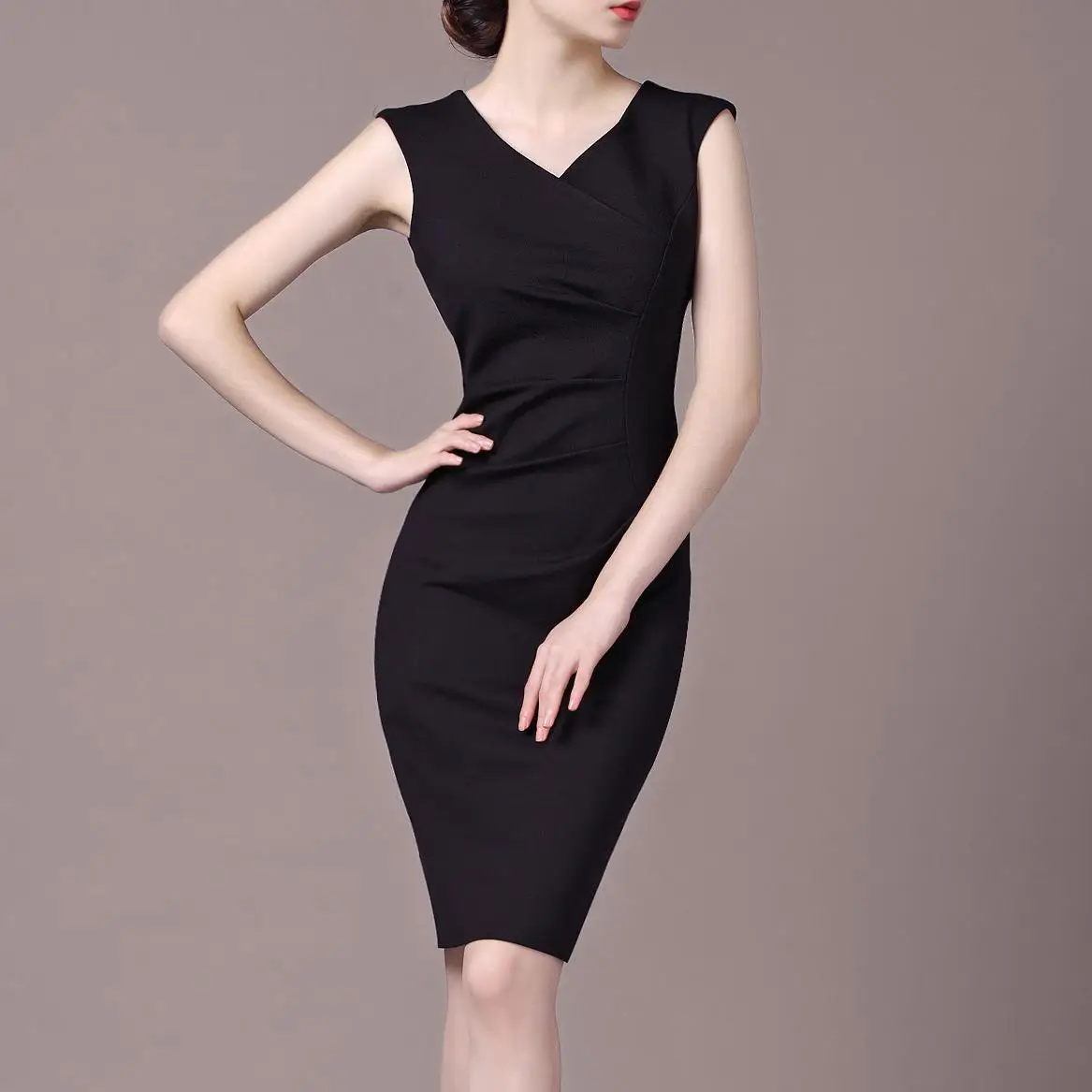 Женские туфли из органической кожи на весну размера плюс черный карандаш платья для женщин женские летние большого размера без рукавов сви... 
Женские туфли из органической кожи на весну размера плюс черный карандаш платья для женщин женские летние большого размера без рукавов сви...