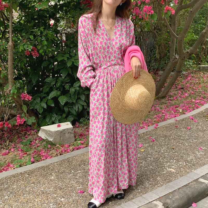 New 2021 Women Spring Summer Dresses Vintage Pink Gentle Flower Design Robe Dress One Piece Woman Pleated Sweet Long Dress Lady
New 2021 Women Spring Summer Dresses Vintage Pink Gentle Flower Design Robe Dress One Piece Woman Pleated Sweet Long Dress Lady