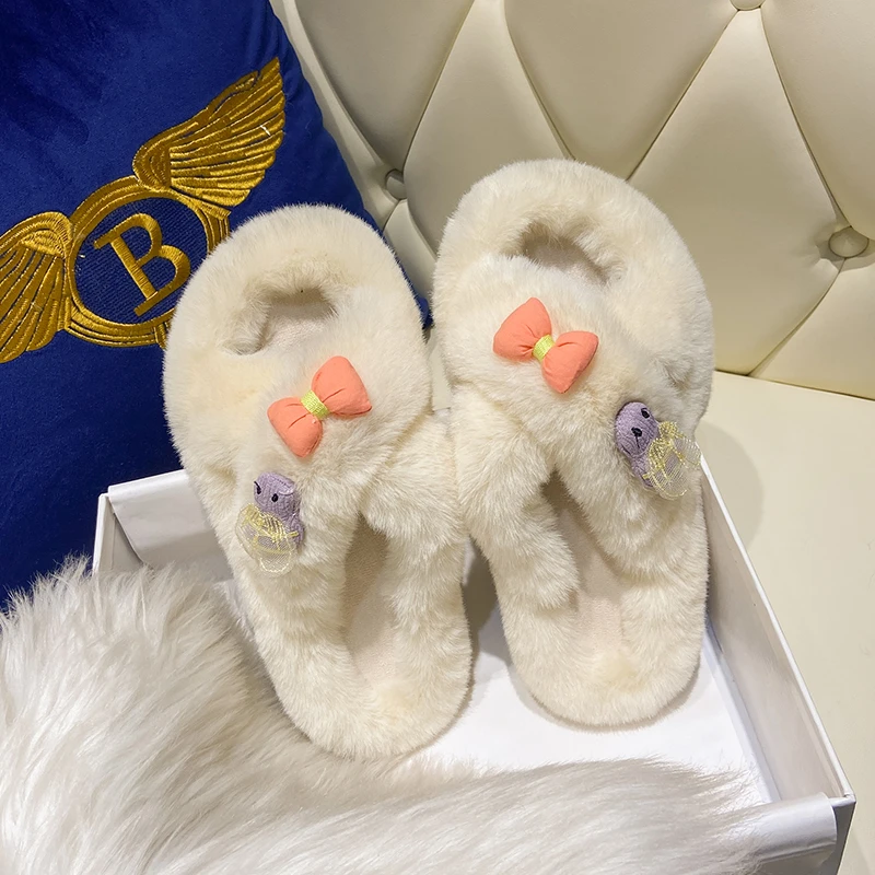 2021 NEW Winter Fashion Design Flowers Platform Flat Home Slippers Cute Patterns Warm-proof Women's Outer Wear Slippers Plush
2021 NEW Winter Fashion Design Flowers Platform Flat Home Slippers Cute Patterns Warm-proof Women's Outer Wear Slippers Plush
