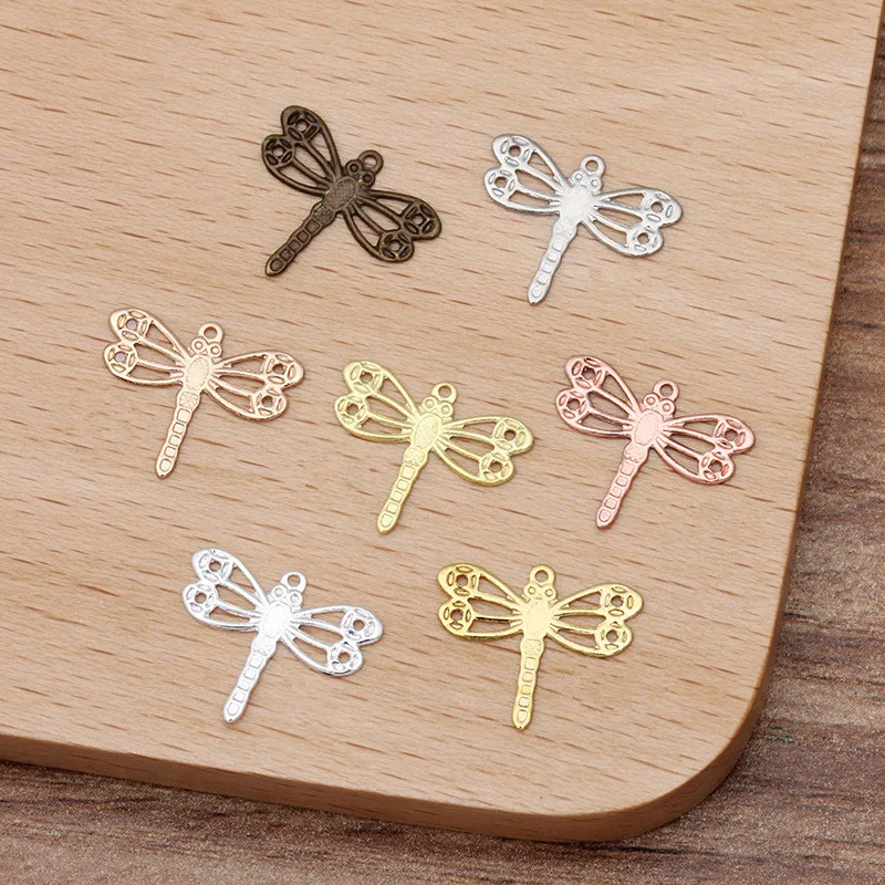 500pcs 9x12mm Brass Material Dragonfly Charms Hollow Out Filigree Dragonfly Charm DIY Jewelry Accessories
500pcs 9x12mm Brass Material Dragonfly Charms Hollow Out Filigree Dragonfly Charm DIY Jewelry Accessories