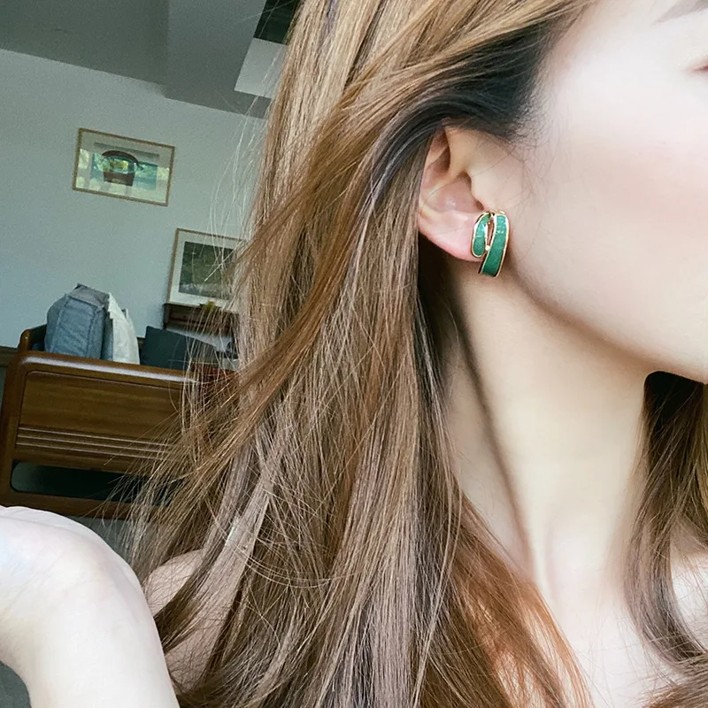 Vintage Women Earrings Oil-Drops Prevent Allergy Trendy Jewelry Simple Party Accessories Gifts IRISBee 2021 Fashion
Vintage Women Earrings Oil-Drops Prevent Allergy Trendy Jewelry Simple Party Accessories Gifts IRISBee 2021 Fashion