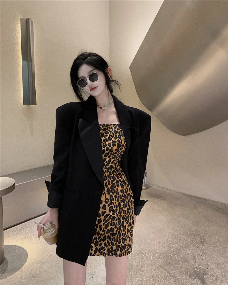 Leopard Print Suspender Dress 2021 Early Autumn French Retro Pure Desire Style Hot Girl Slim Slimming Dress Women's Clothing Rac
Leopard Print Suspender Dress 2021 Early Autumn French Retro Pure Desire Style Hot Girl Slim Slimming Dress Women's Clothing Rac