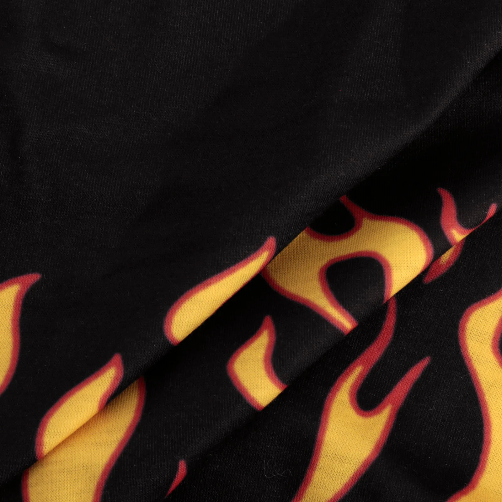 Women T-shirt Tops Flame Print Harajuku Sleeveless Strapped Pullover Vest Tank Crop Shirt Top Women clothing Summer 2021
Women T-shirt Tops Flame Print Harajuku Sleeveless Strapped Pullover Vest Tank Crop Shirt Top Women clothing Summer 2021