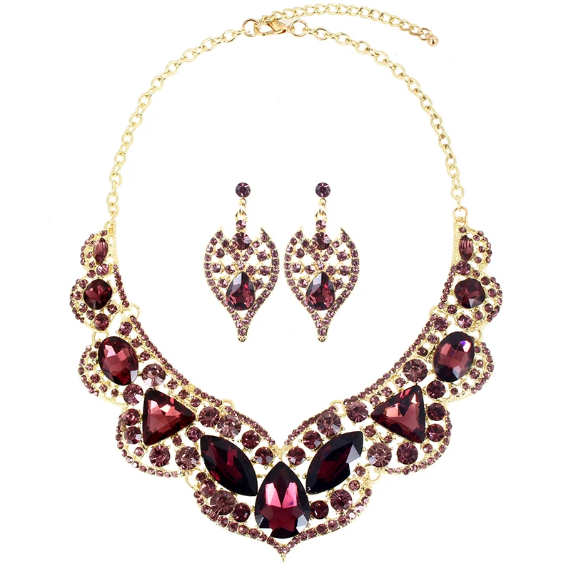 Europe and the United States crystal necklace joker short chains of female fashion accessories decorative chain of clavicle
Europe and the United States crystal necklace joker short chains of female fashion accessories decorative chain of clavicle