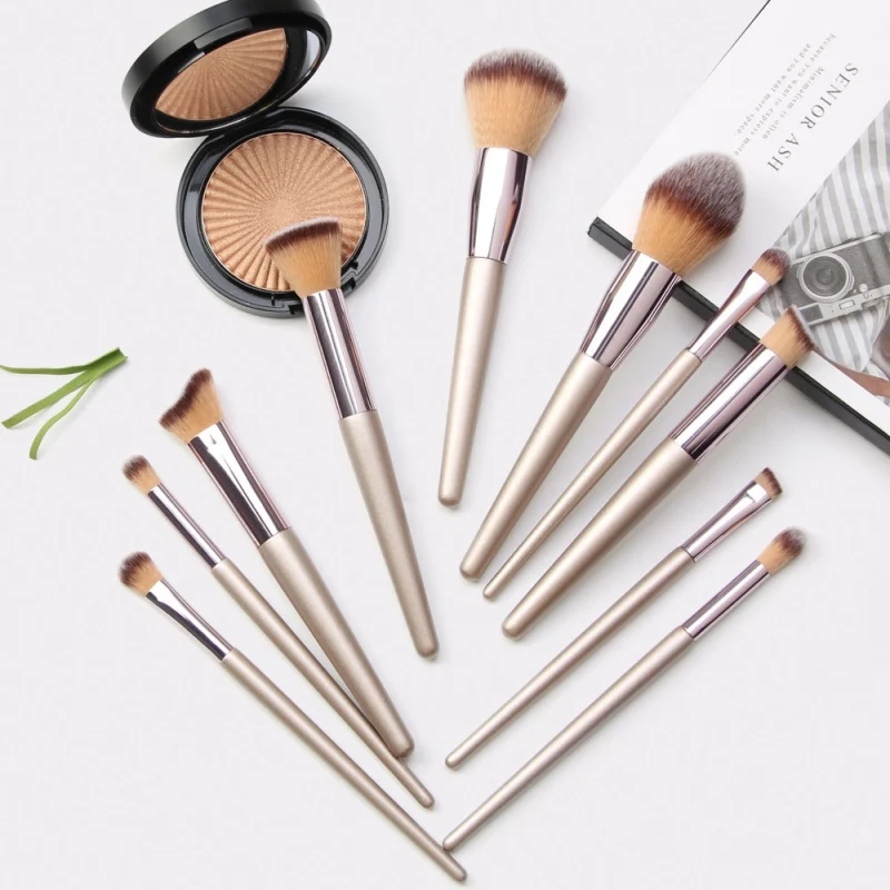 10pcs Makeup Brushes Kit Loose Powder Blush Foundation Concealer Eyeshadow Eyebrow Brush Kit
10pcs Makeup Brushes Kit Loose Powder Blush Foundation Concealer Eyeshadow Eyebrow Brush Kit