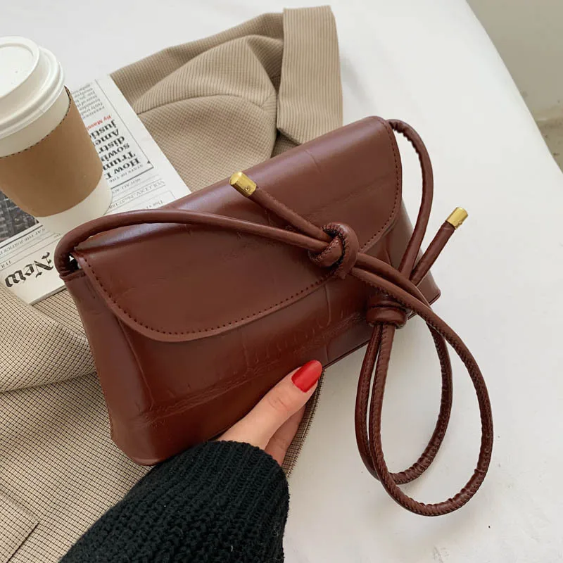 New 2021 Vintage Women Solid PU Leather Shoulder Bag Brand Luxury Ladies Fashion Shopping Crossbody Bags Purses Messenger Bag
New 2021 Vintage Women Solid PU Leather Shoulder Bag Brand Luxury Ladies Fashion Shopping Crossbody Bags Purses Messenger Bag