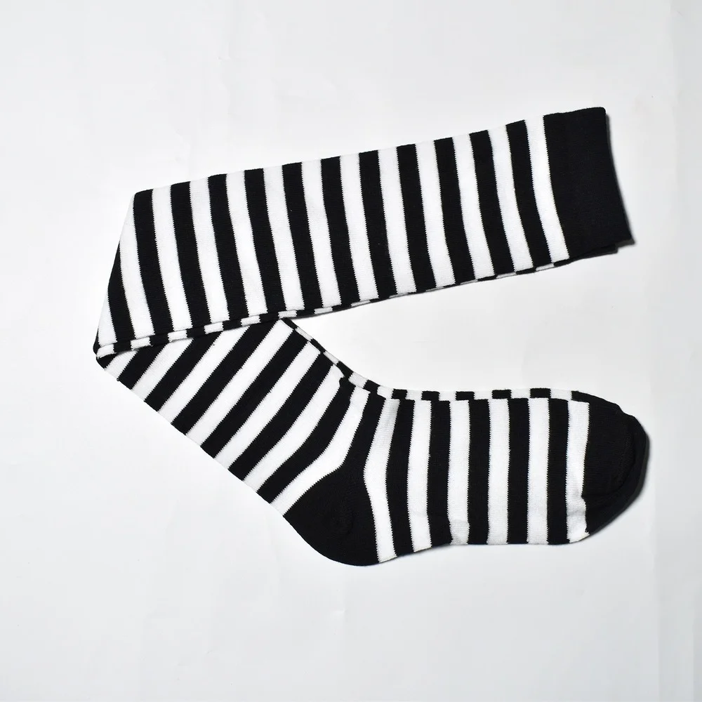 Autumn and Winter Ladies Striped Over The Knee Stockings Christmas Socks Cotton Socks Cosplay Over Knee Socks Thigh High Socks 
Autumn and Winter Ladies Striped Over The Knee Stockings Christmas Socks Cotton Socks Cosplay Over Knee Socks Thigh High Socks