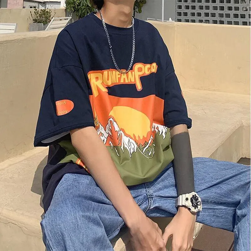 Japanese summer short-sleeved T-shirts for boys, loose in Hong Kong style, loose in Instagram and Korean hip-hop style oversize
Japanese summer short-sleeved T-shirts for boys, loose in Hong Kong style, loose in Instagram and Korean hip-hop style oversize