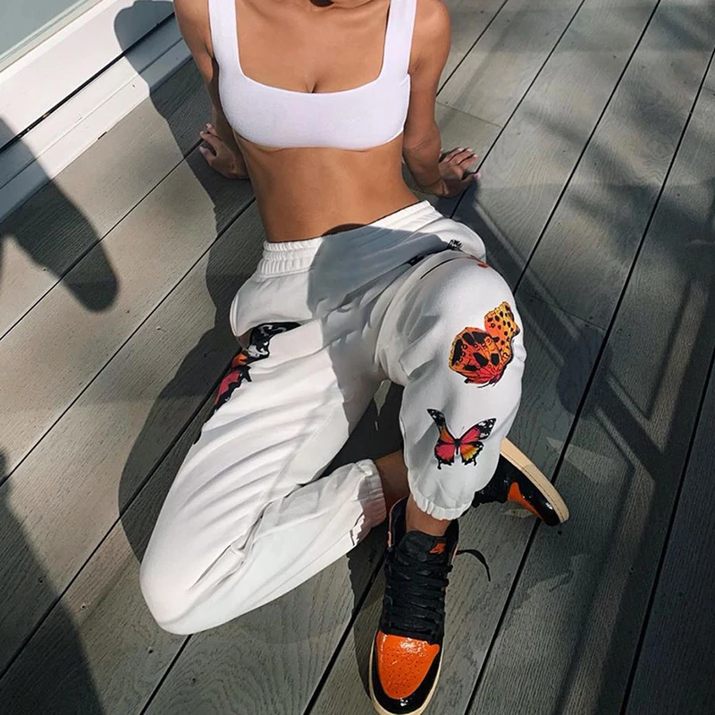 Butterfly Printed Jacket Oversized Coat Women White Black Casual Loose Jackets Ladies Long Sleeve Overcoat Spring New Streetwear
Butterfly Printed Jacket Oversized Coat Women White Black Casual Loose Jackets Ladies Long Sleeve Overcoat Spring New Streetwear